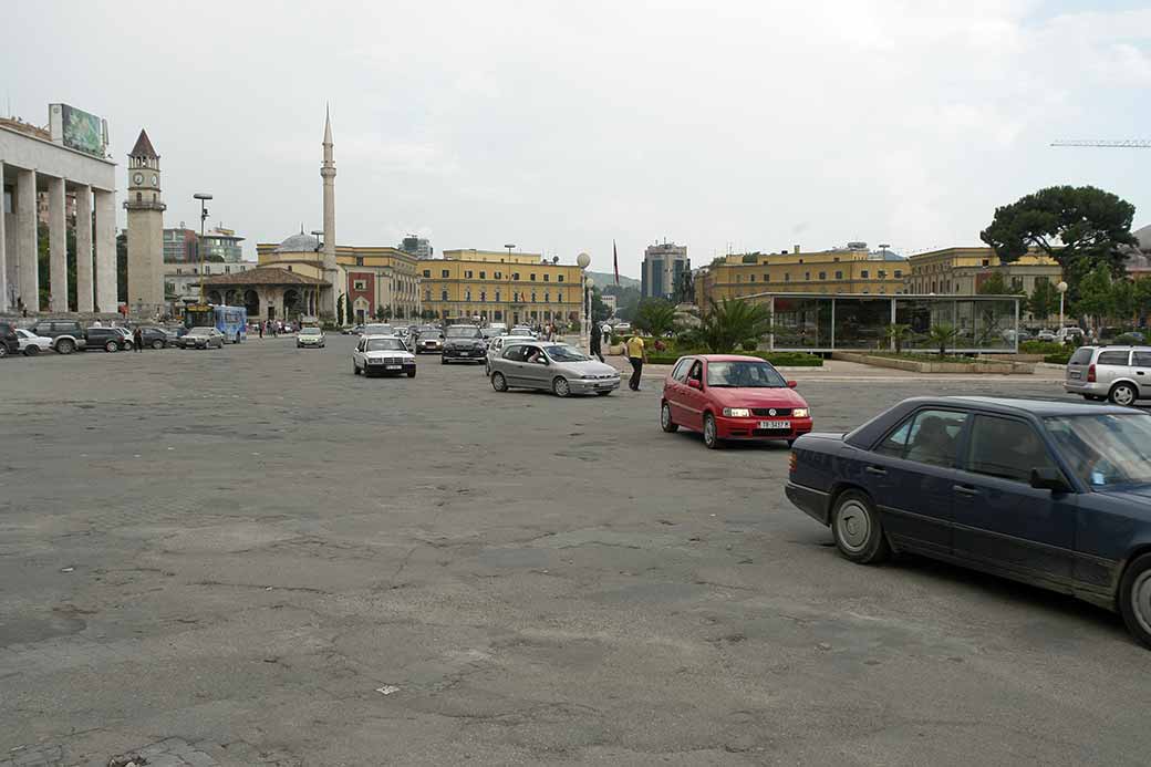 Skanderbeg Square traffic