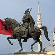 Skanderbeg's statue