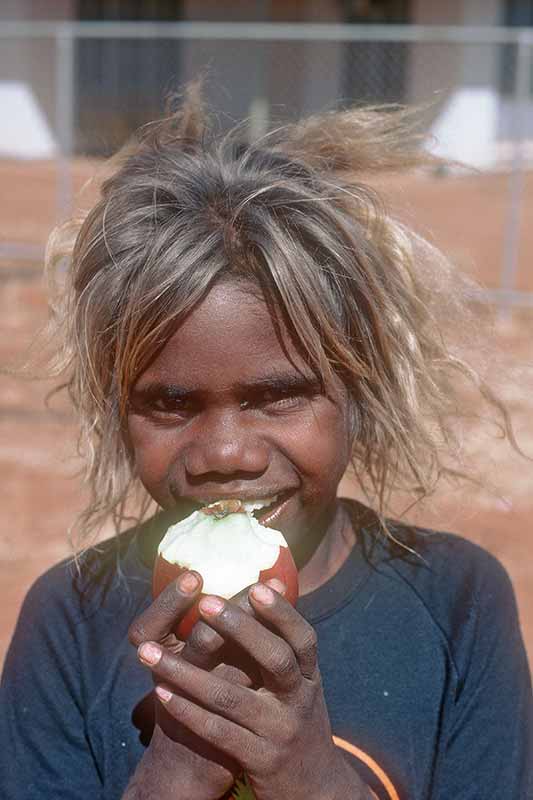 Girl  with an apple