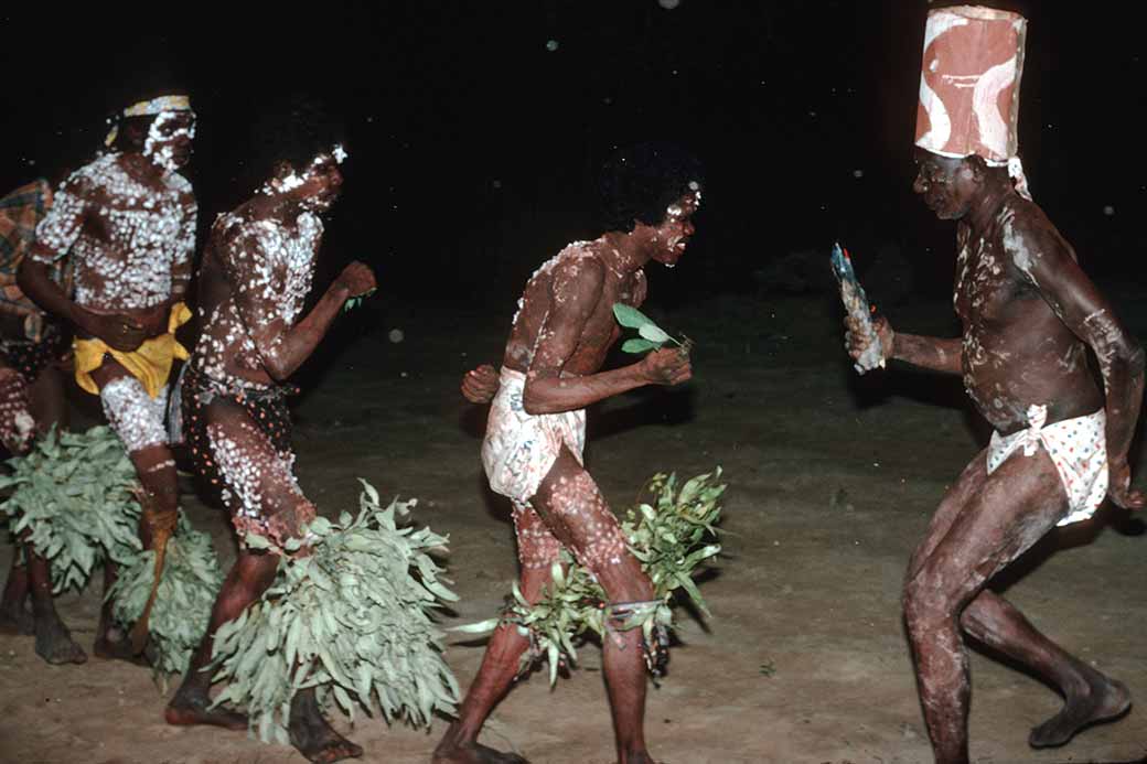 Dancers in Mandiwa