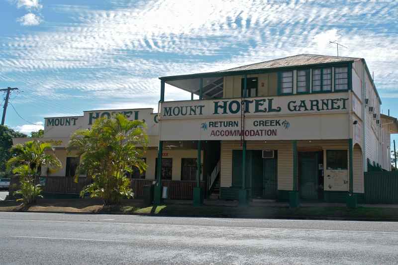 Mount Garnet Hotel