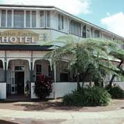 Lake Eacham Hotel