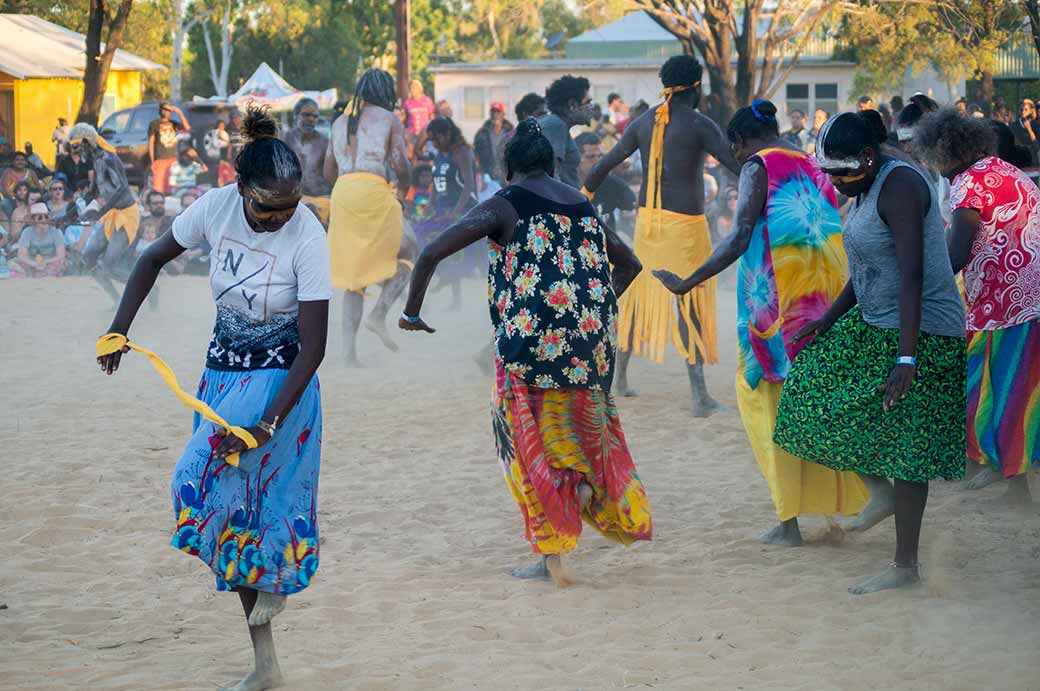 Arnhem Land women dance group