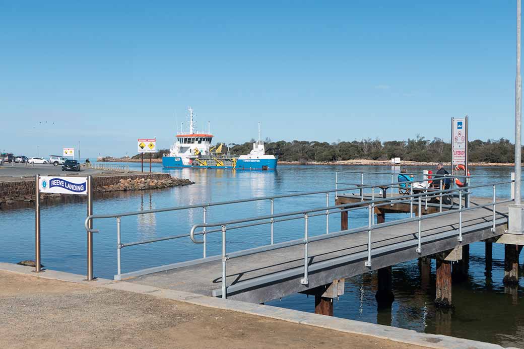 Reeve Landing, Lakes Entrance