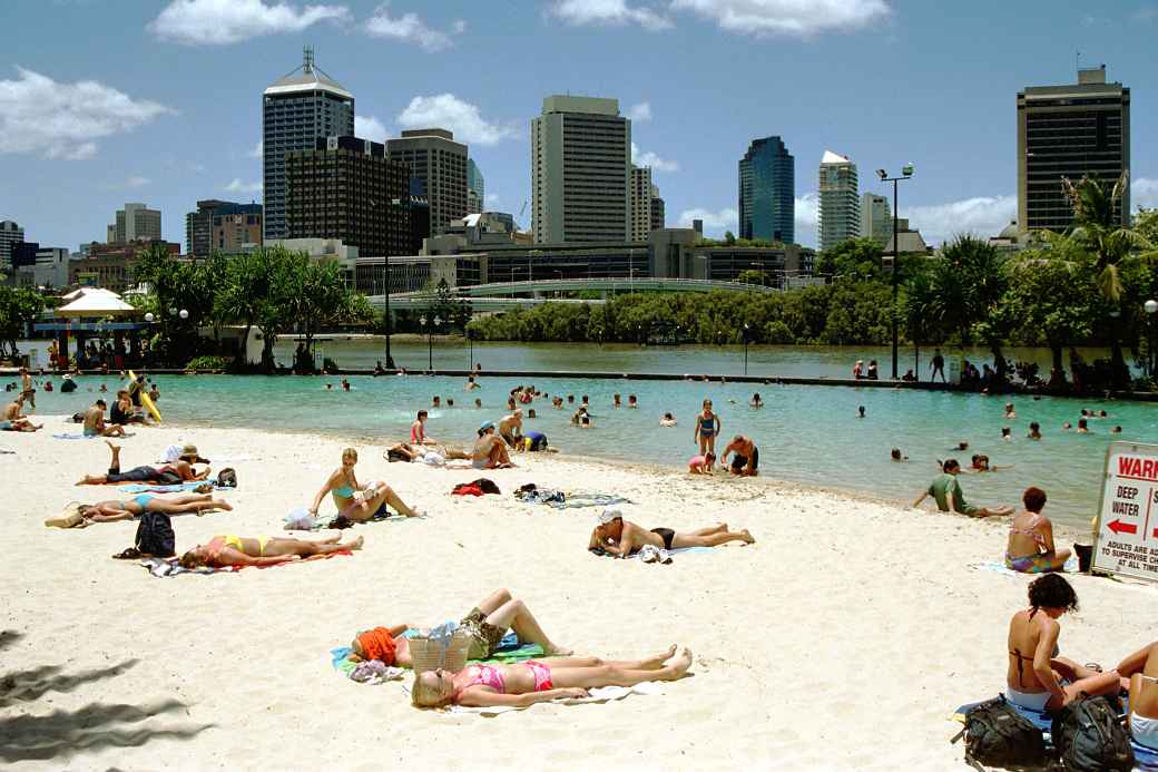 Swimming lagoon, South Bank