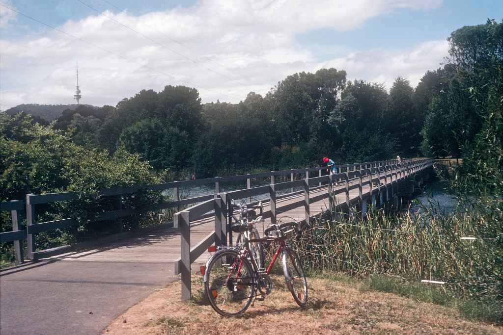 Bridge, Canberra