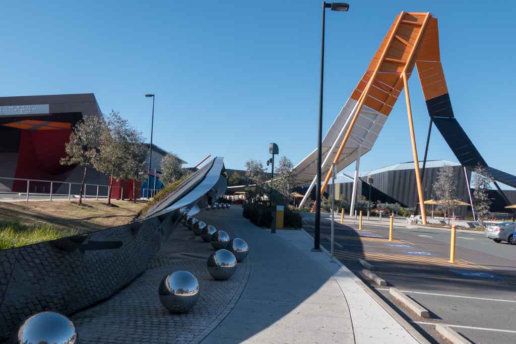 Walkway to the National Museum of Australia