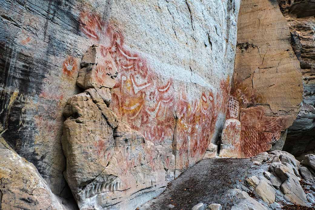 Aboriginal paintings, Art Gallery