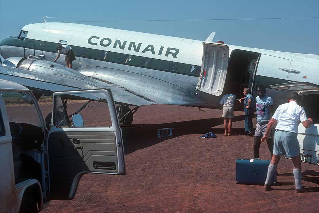 Connair DC-3