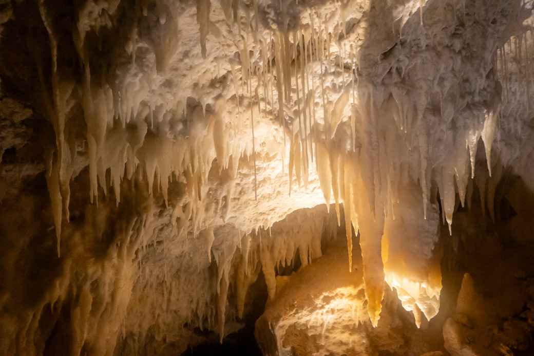 Limestone formations, Jewel Cave