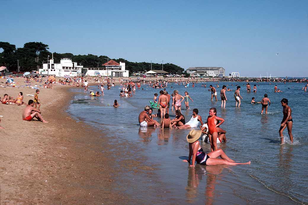 Williamstown beach