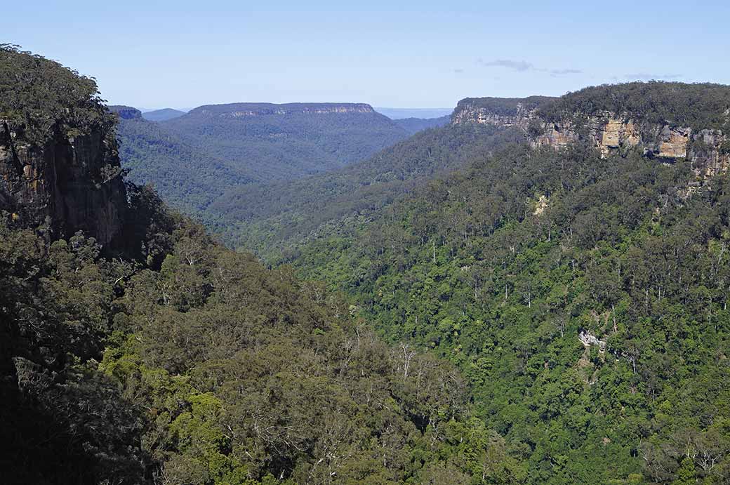 Yarrunga Valley