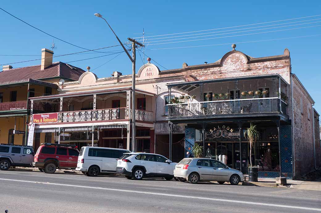 Shops, Braidwood