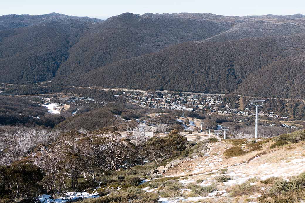 View from Eagles Nest to Thredbo