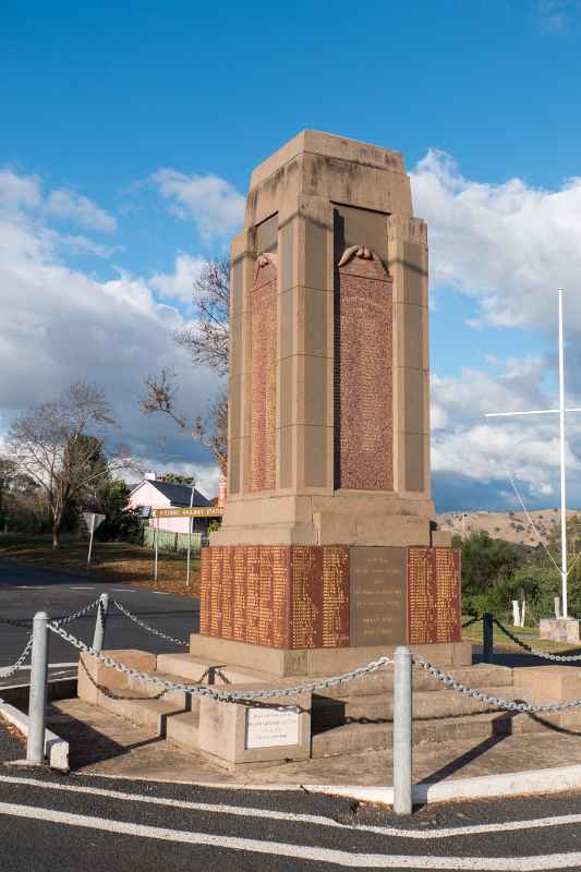 Cenotaph, Gundagai