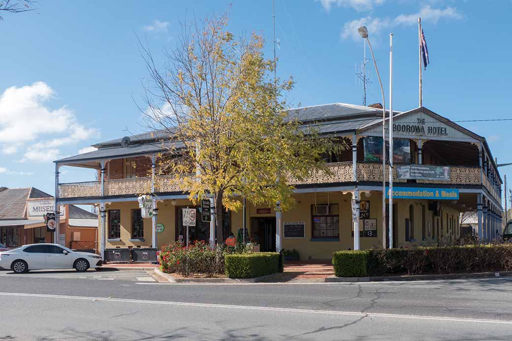 Boorowra Hotel