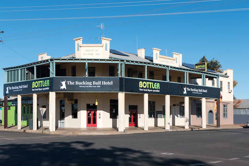 Bucking Bull Hotel, Coonamble