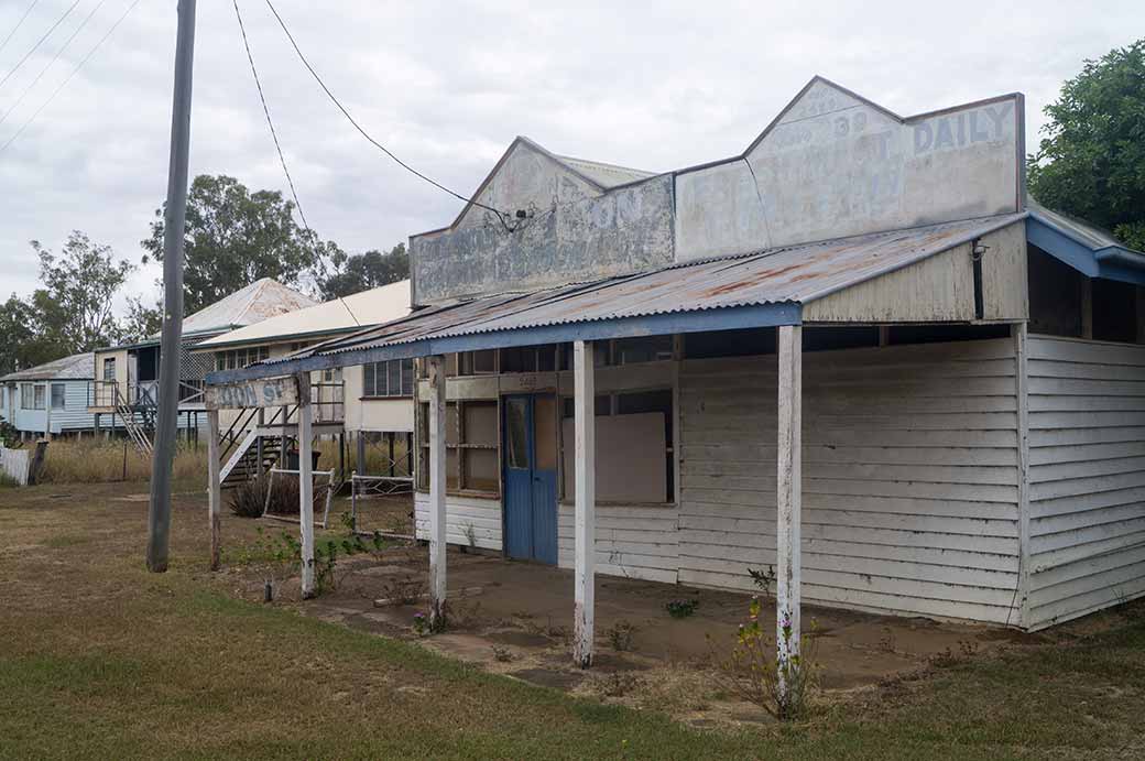 Houses in Wowan