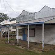 Houses in Wowan