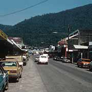 Main street, Tully