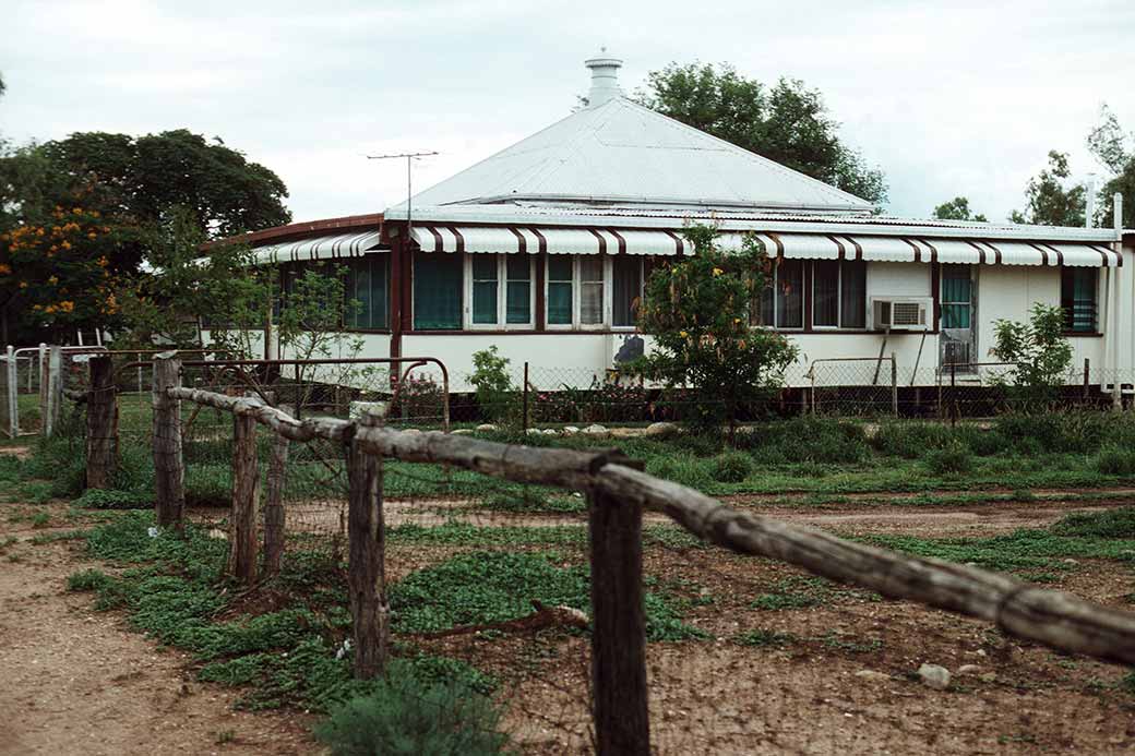 Queenslander, Hughenden