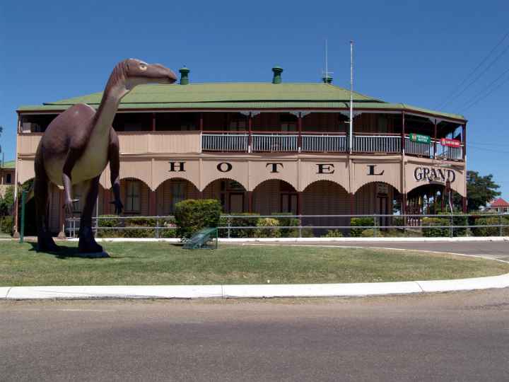 Grand Hotel, Hughenden