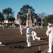 Lawn bowling, Warwick