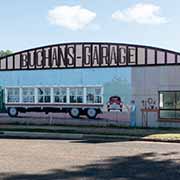 Buchans Garage mural, Augathella