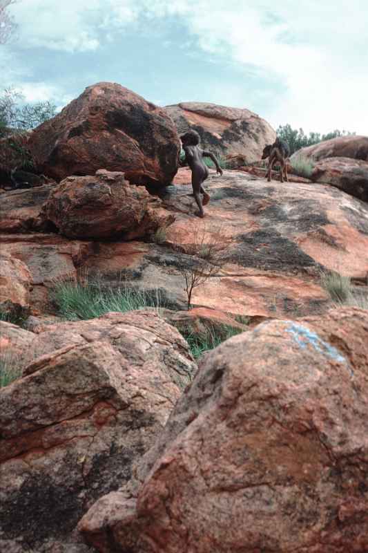 Aṉangu boy