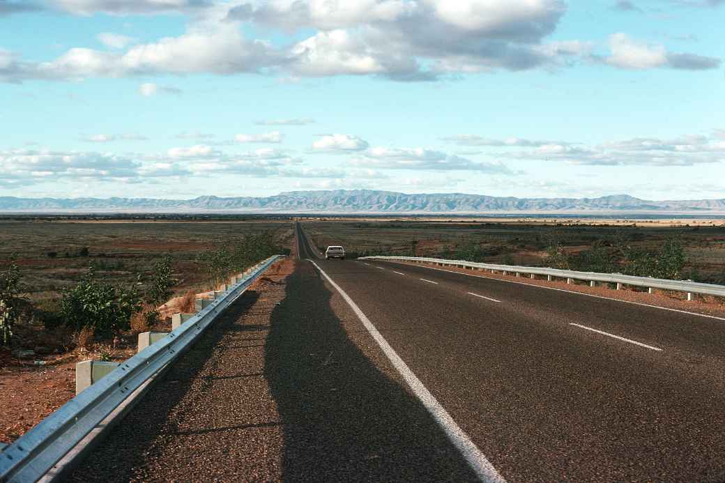 Between Iron Knob and Port Augusta