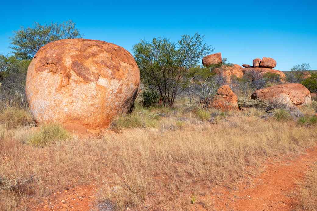 Karlu Karlu / Devils Marbles