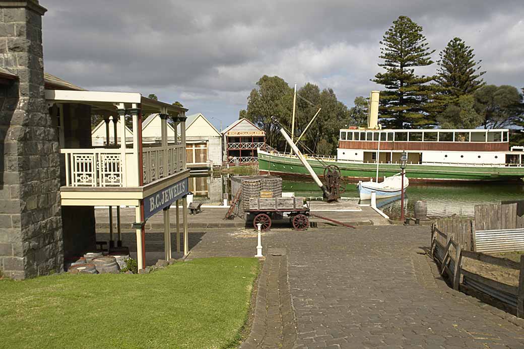 Wharf Parade