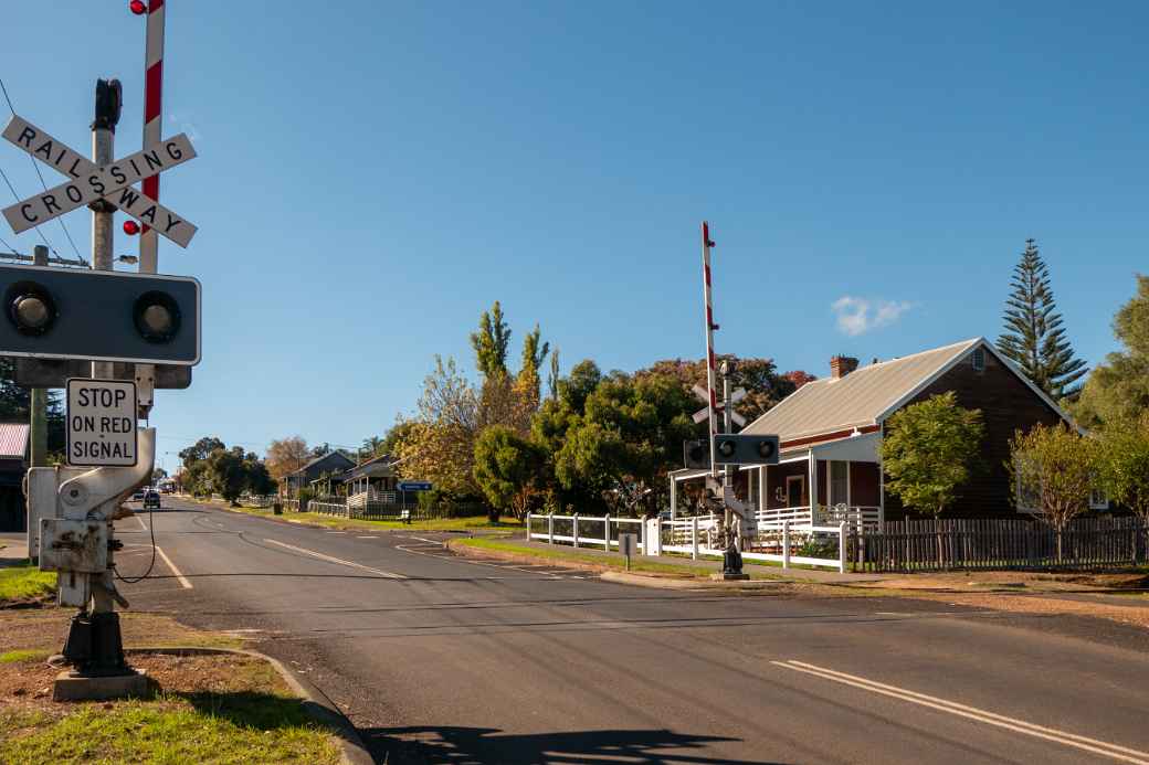 Railway crossing, Pemberton