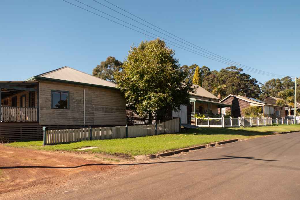 Street, Pemberton