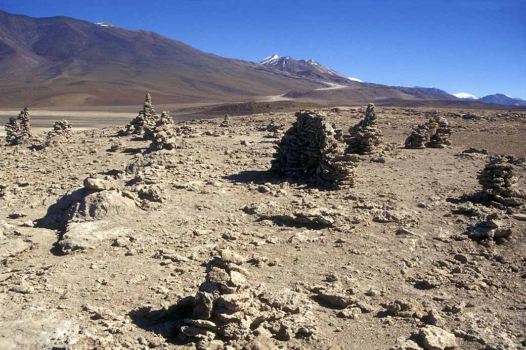 Rock mounds