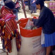 Buying coca leaves