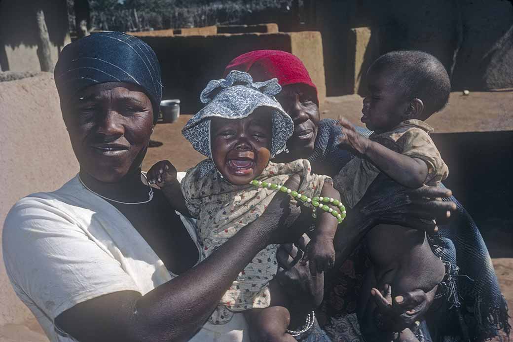 Women with crying babies, Kanye