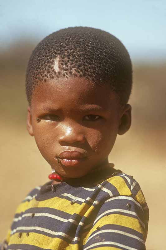 Mosarwa boy, Tsesane