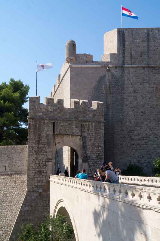 Ploče Gate, Dubrovnik