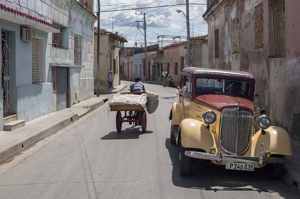 1934 Plymouth, Camagüey