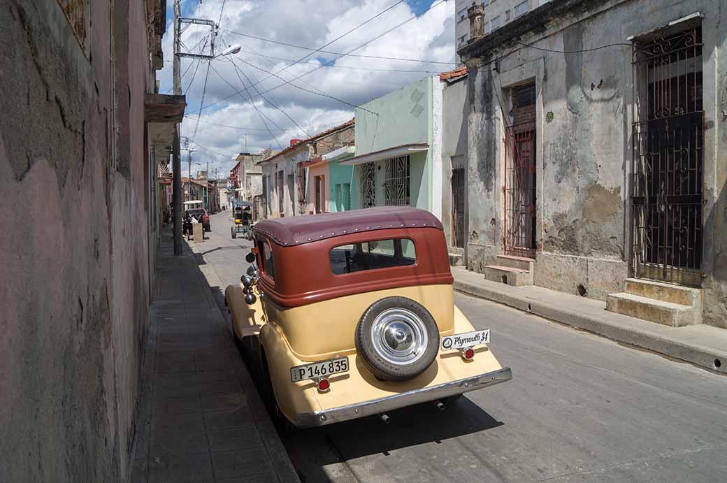 1934 Plymouth, Camagüey