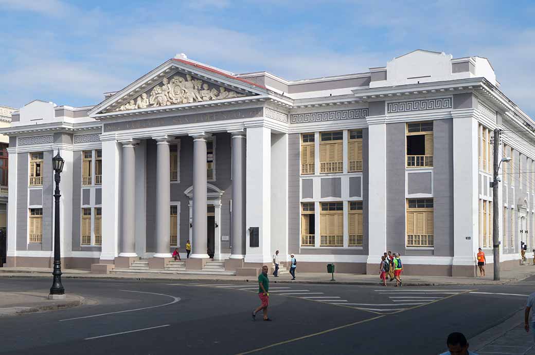 Colegio San Lorenzo, Cienfuegos