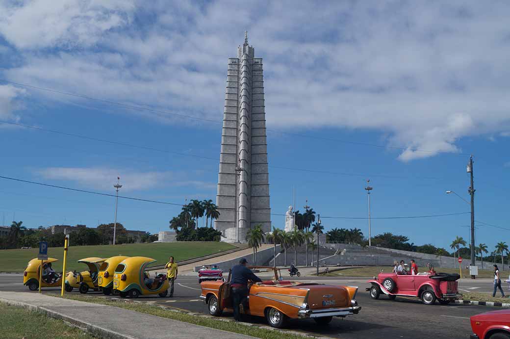 Plaza de la Revolución, Cocotaxis