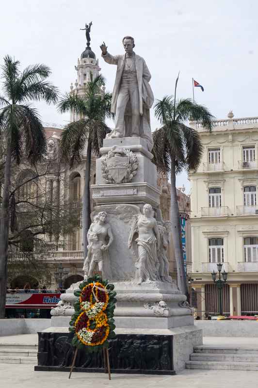 Statue of José Martí