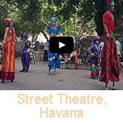 Gigantería street theatre in Old Havana