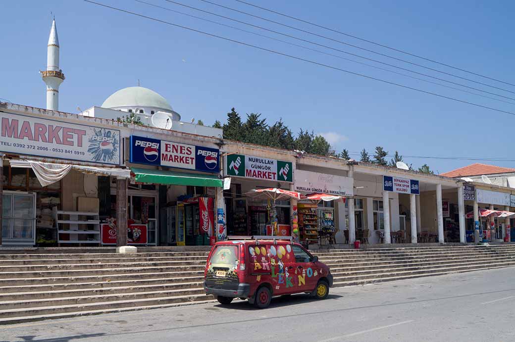 Shops in Dipkarpaz (Rizokarpaso)
