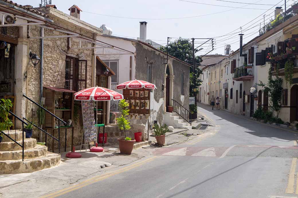 Village street, Beylerbeyi (Bellapais)