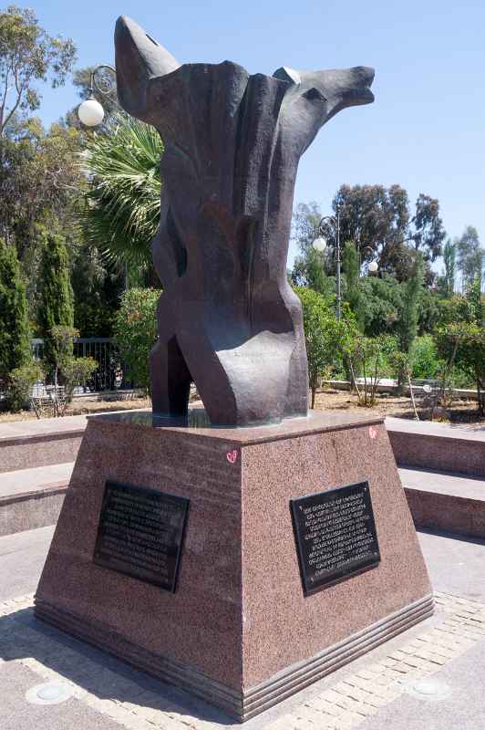 Armenian Genocide Memorial, Larnaca