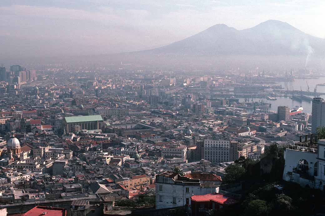 Napoli and Vesuvio