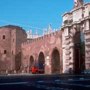 Porta San Giovanni